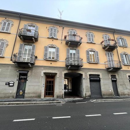 Gelsomino Appartamento Con Posto Auto Nel Centro Di Monza Esterno foto