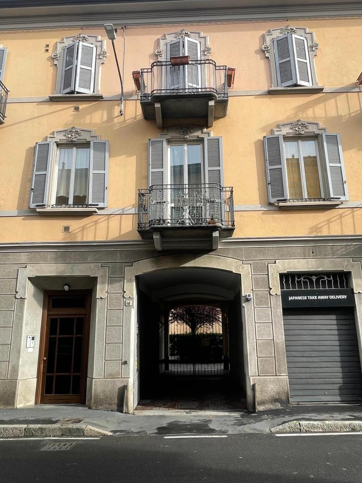 Gelsomino Appartamento Con Posto Auto Nel Centro Di Monza Esterno foto